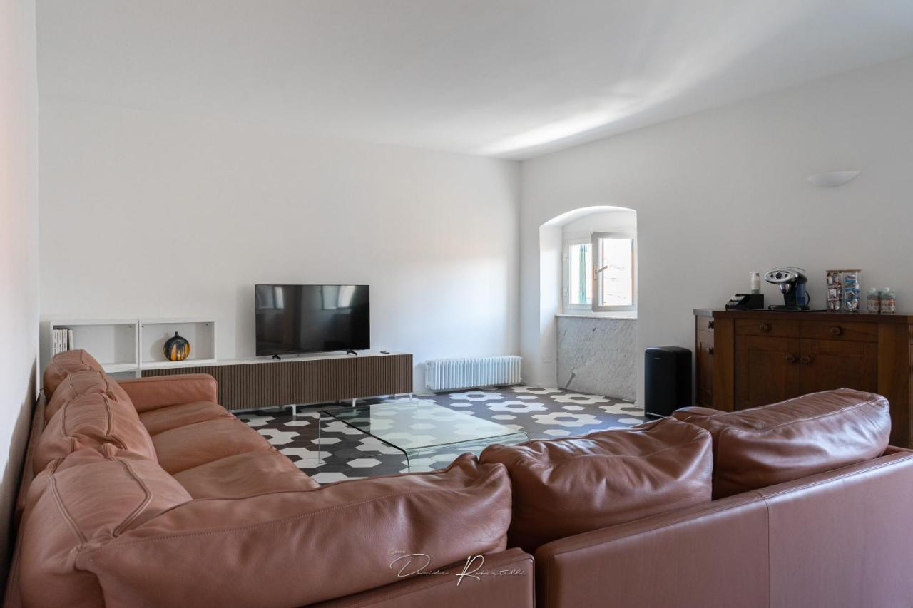 Affittacamere Al Campanile Sarzana Ngoại thất bức ảnh